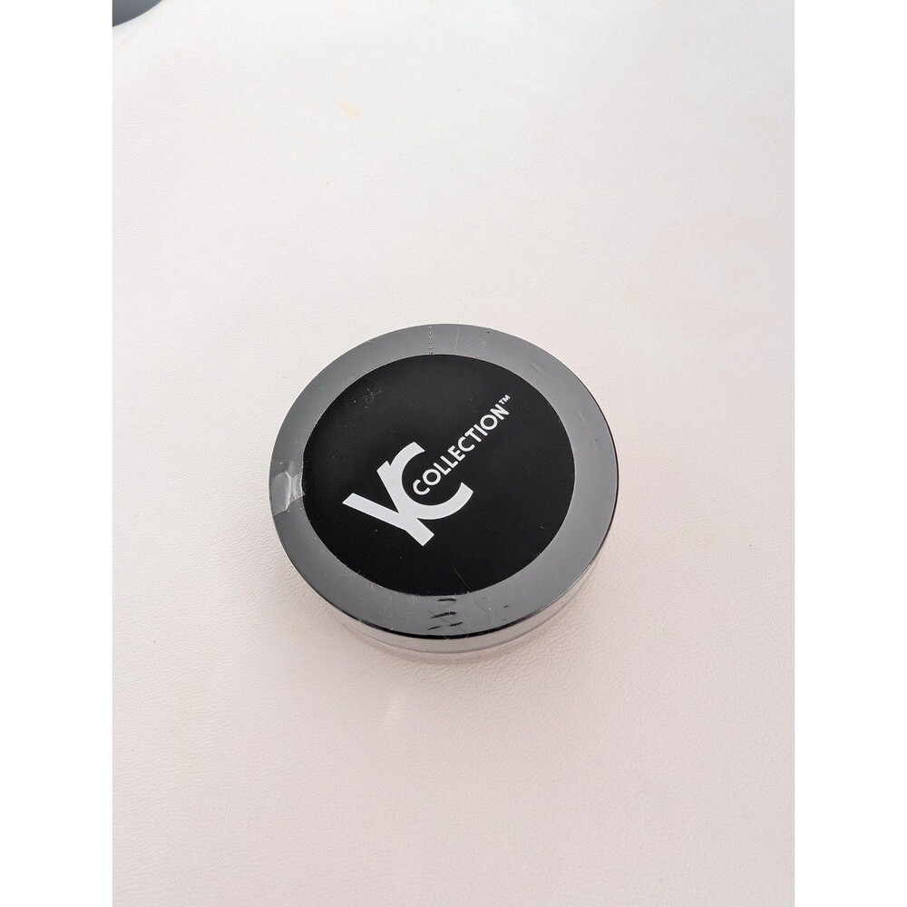 New Never Opened or Used YC Collection Loose Setting Powder #213 (1.8g)